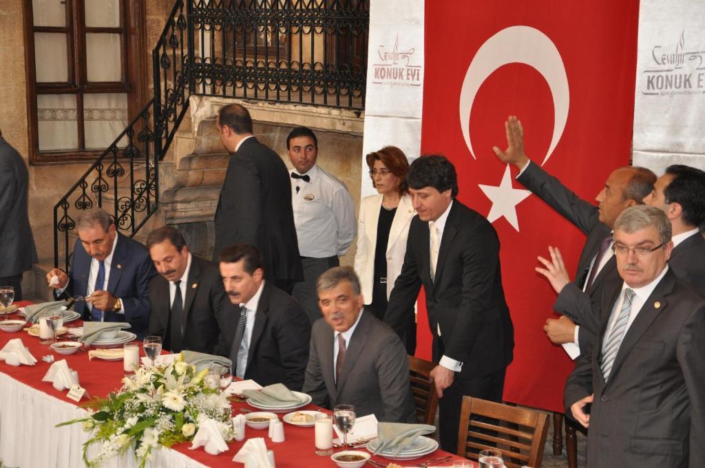 Cevahir Konuk Evi Sanlıurfa Quarto foto